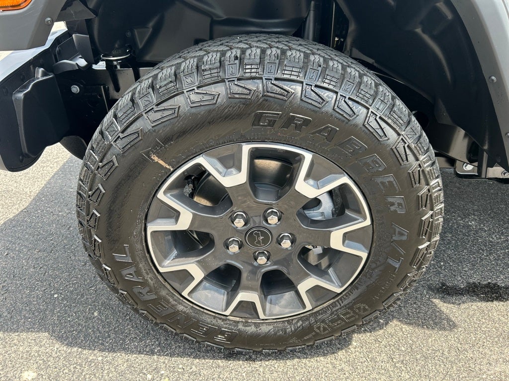 2025 Jeep Wrangler Sahara