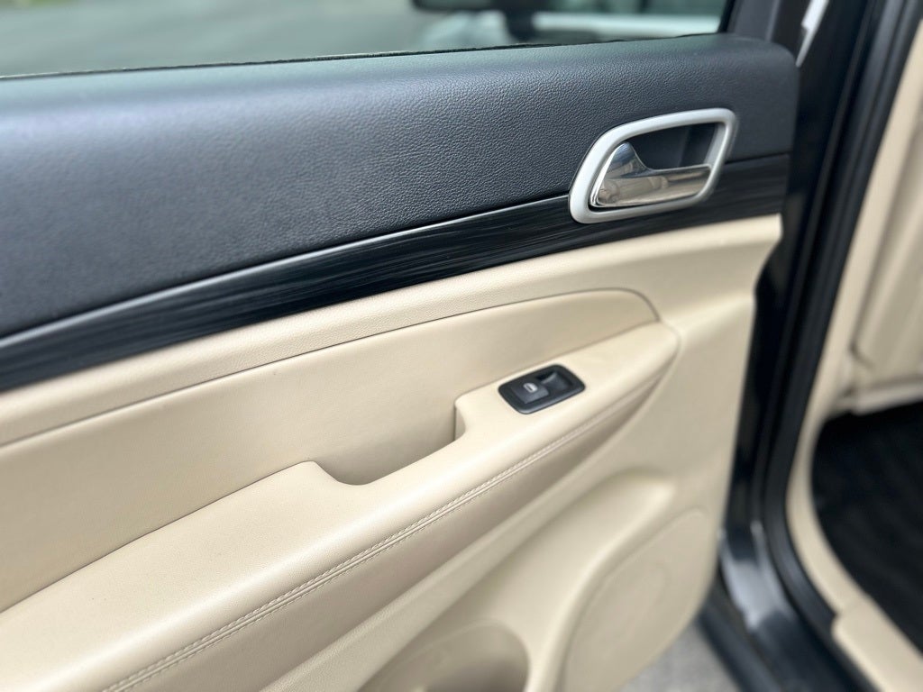 2022 Jeep Grand Cherokee WK Laredo E