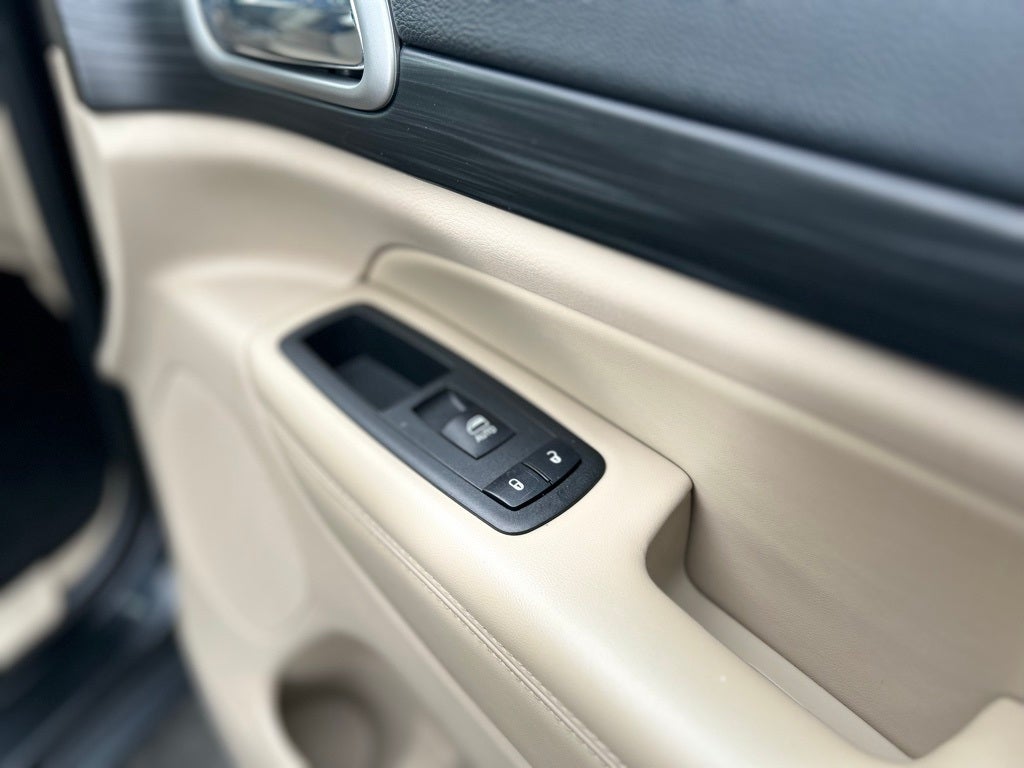 2022 Jeep Grand Cherokee WK Laredo E