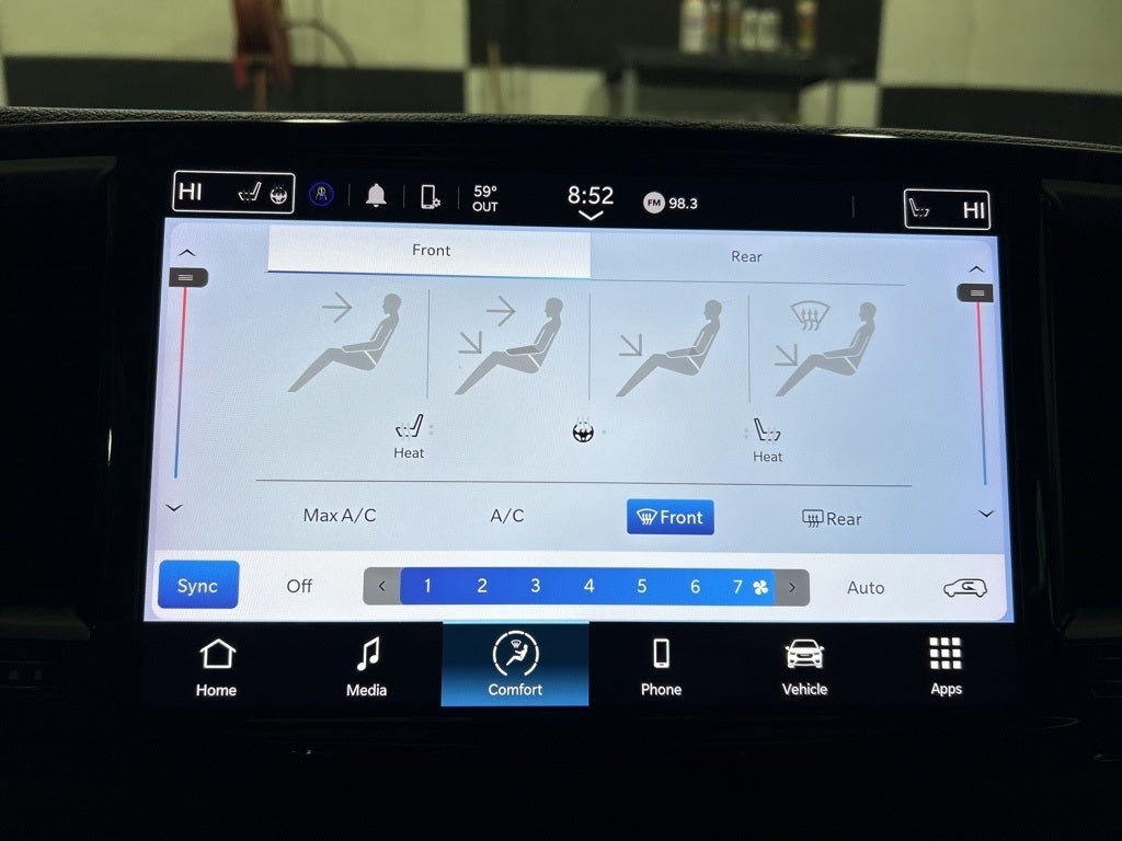 2023 Chrysler Pacifica Touring L