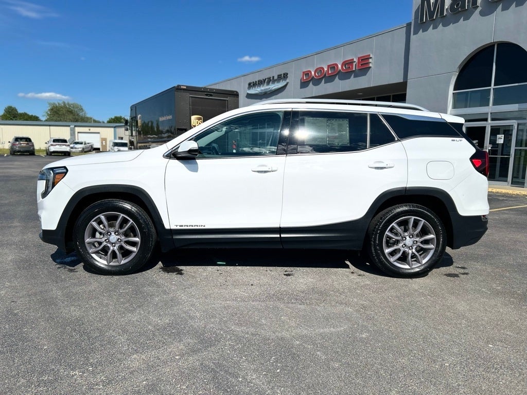 2023 GMC Terrain SLT