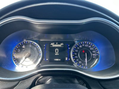 2016 Chrysler 200 LX