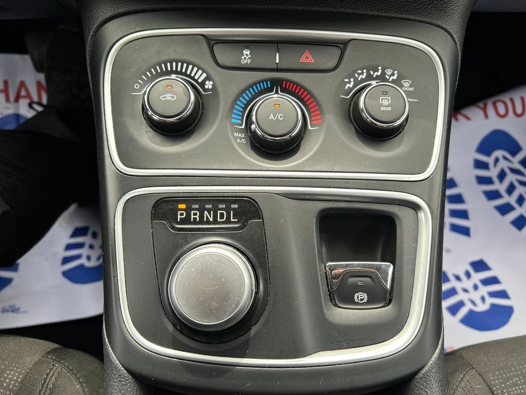 2016 Chrysler 200 LX