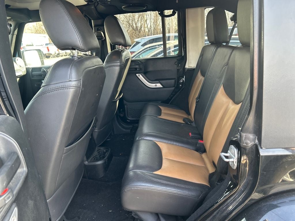 2013 Jeep Wrangler Unlimited Sahara