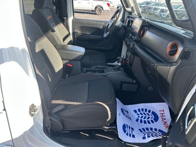 2021 Jeep Gladiator Mojave