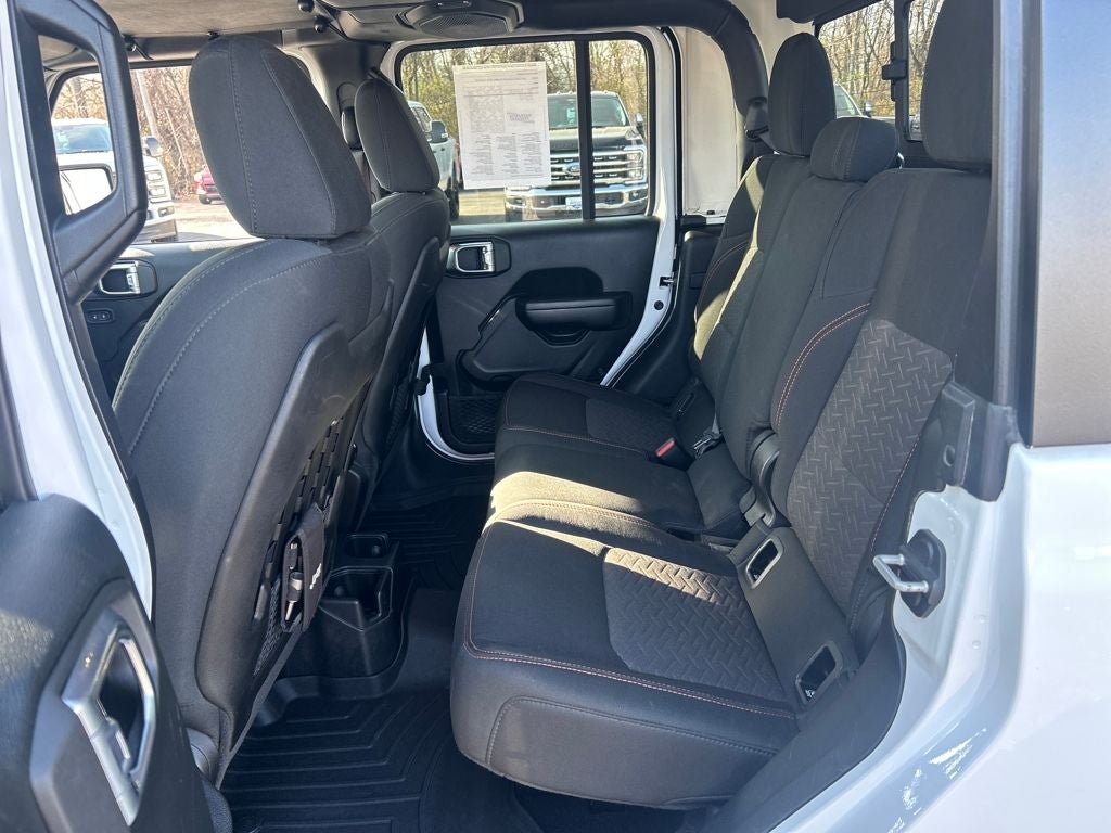 2021 Jeep Gladiator Mojave