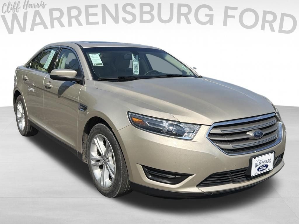 2018 Ford Taurus SEL