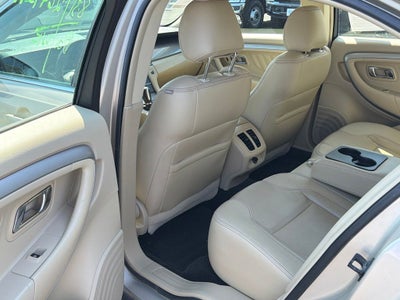 2018 Ford Taurus SEL