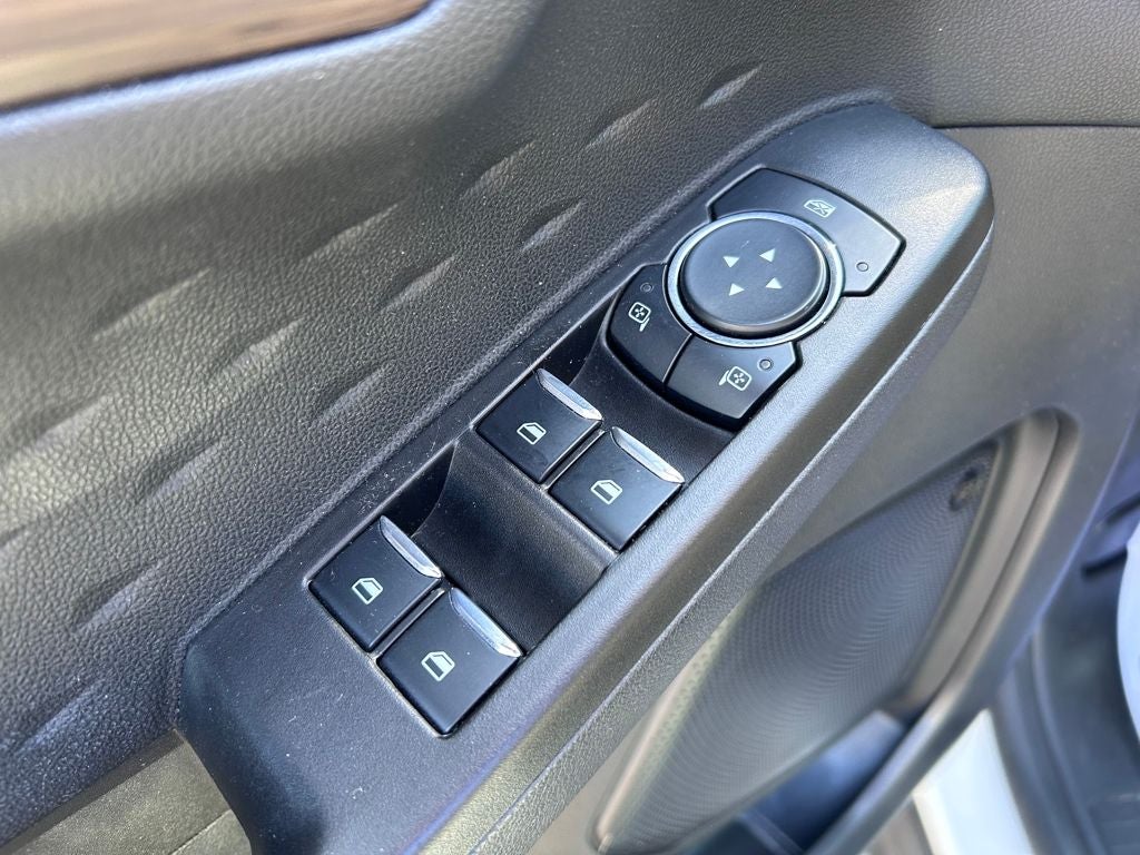 2020 Ford Escape Hybrid Titanium