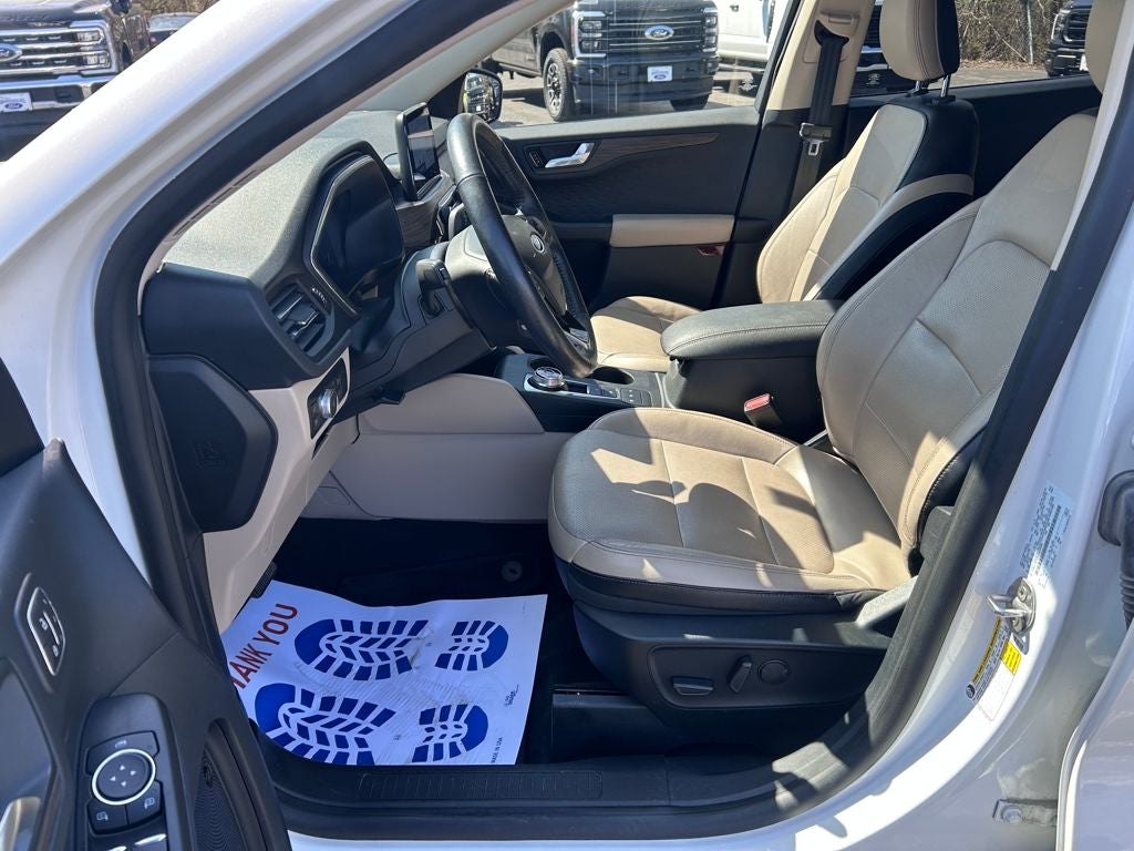 2020 Ford Escape Hybrid Titanium