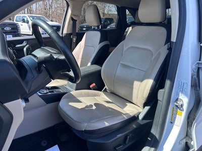 2020 Ford Escape Hybrid Titanium