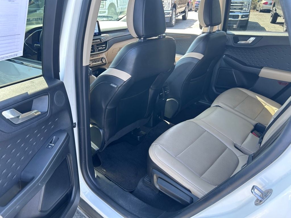 2020 Ford Escape Hybrid Titanium