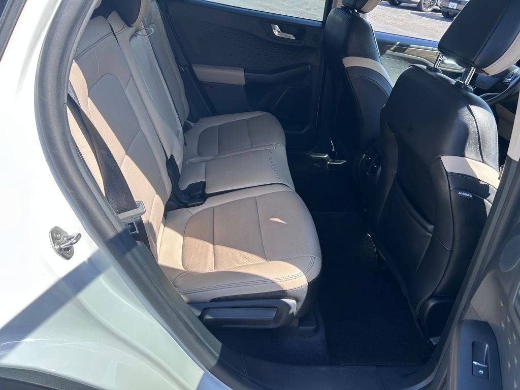 2020 Ford Escape Hybrid Titanium