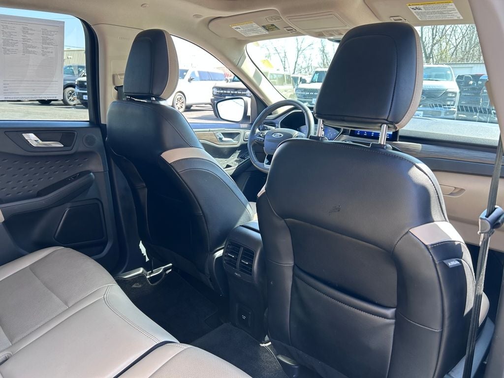 2020 Ford Escape Hybrid Titanium