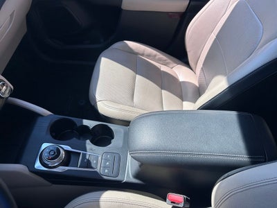 2020 Ford Escape Hybrid Titanium