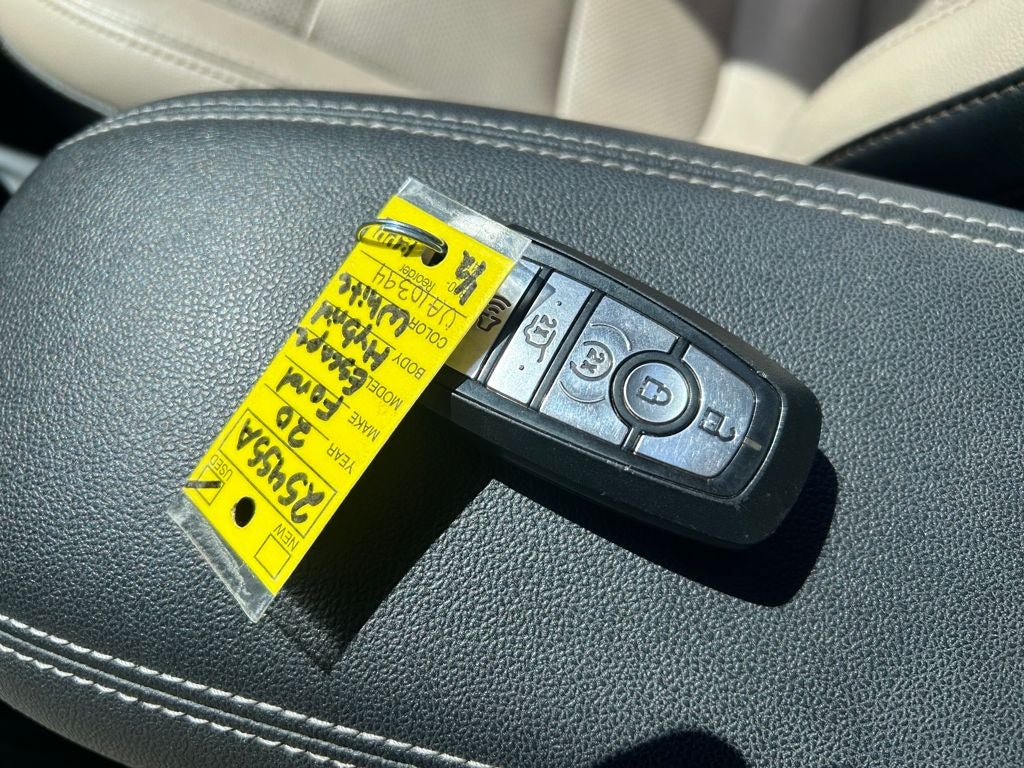 2020 Ford Escape Hybrid Titanium