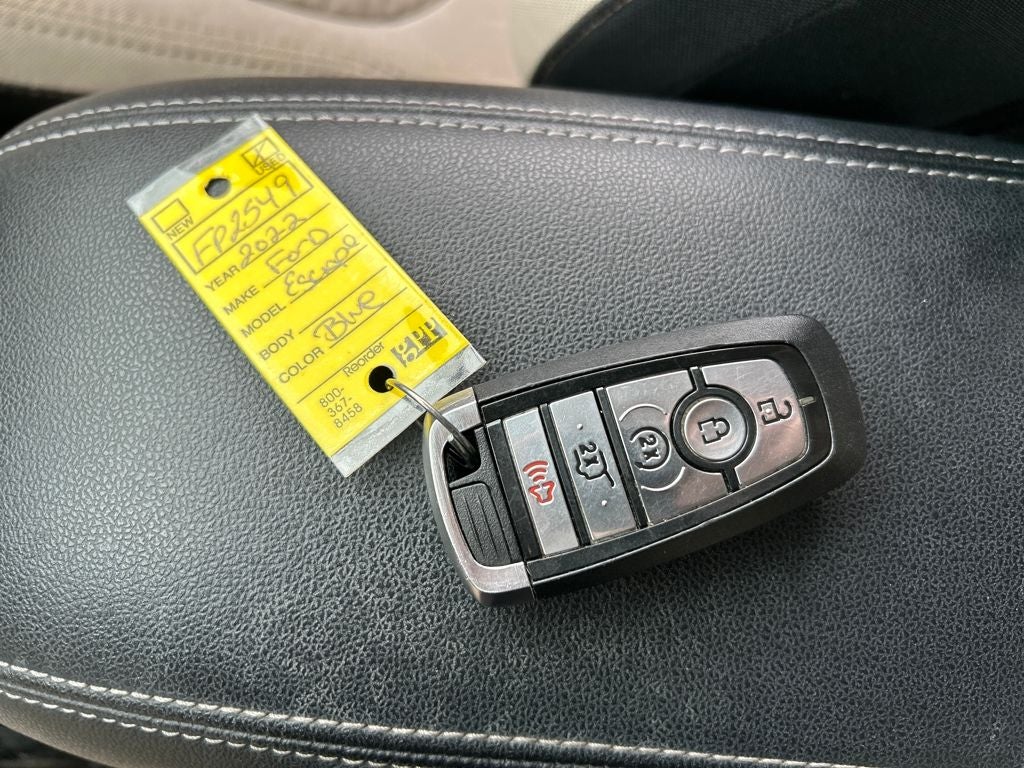 2022 Ford Escape SE