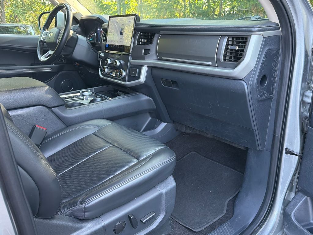 2022 Ford Expedition Max XLT