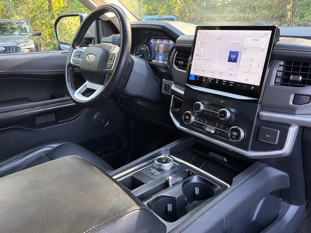 2022 Ford Expedition Max XLT