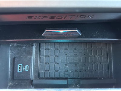 2022 Ford Expedition Max XLT