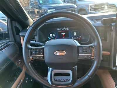 2024 Ford Expedition Platinum