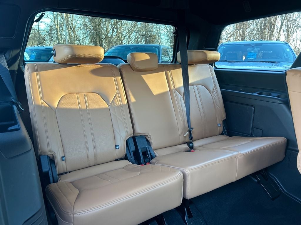 2024 Ford Expedition Platinum