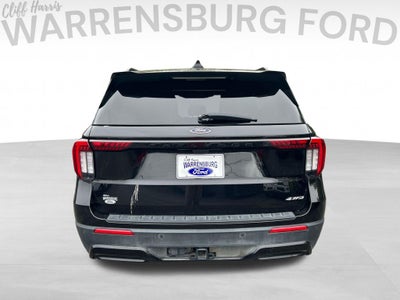 2025 Ford Explorer ST-Line