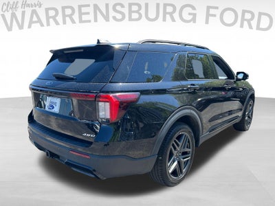 2025 Ford Explorer ST-Line