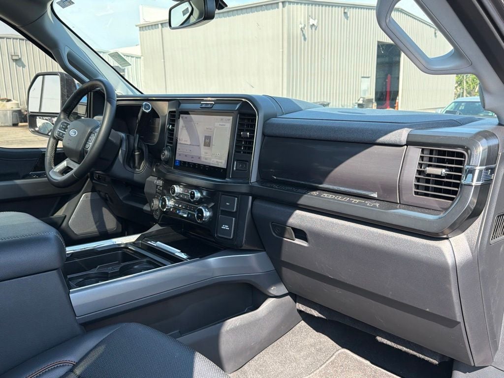 2025 Ford F-250SD Lariat