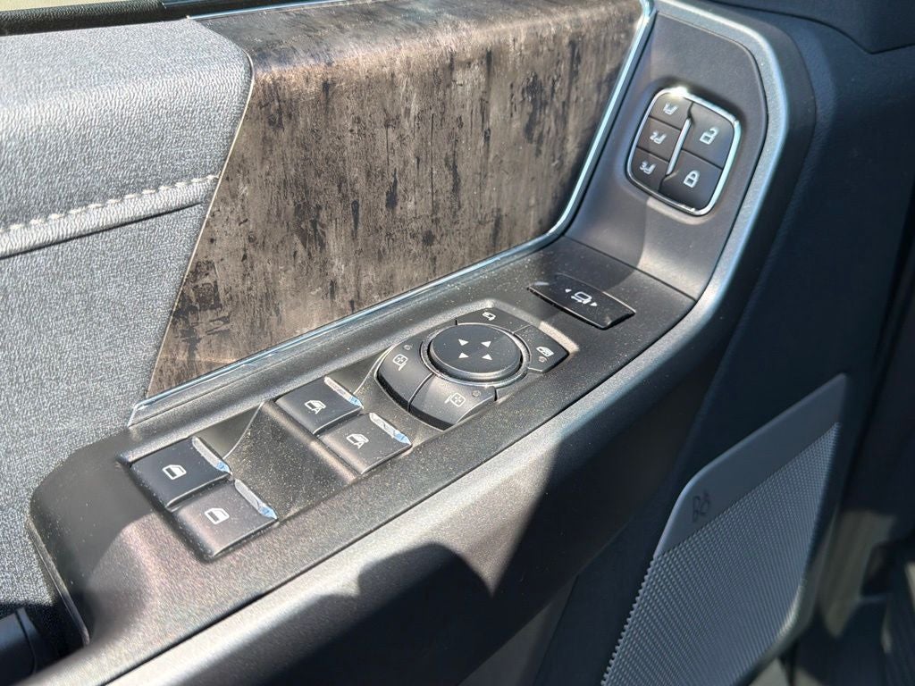 2025 Ford F-250SD Lariat