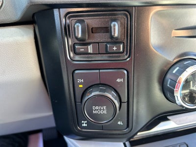 2023 Ford F-350SD Limited