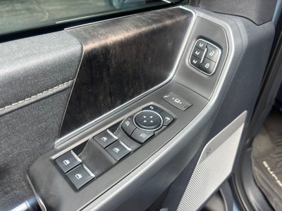 2023 Ford F-350SD Lariat