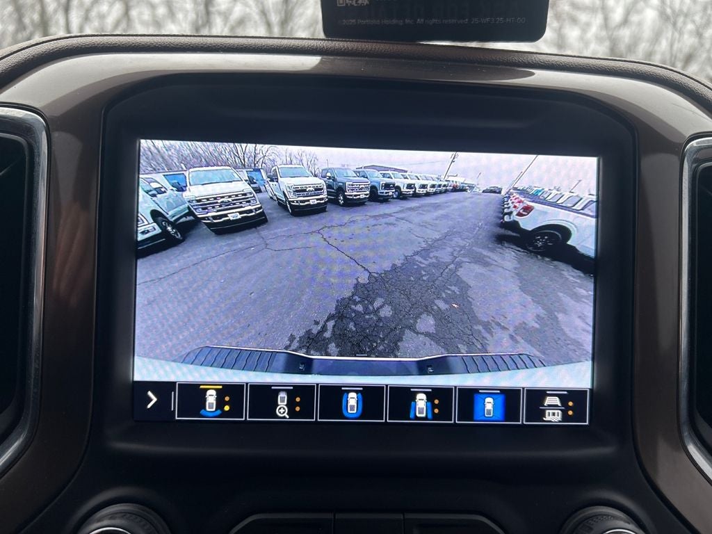 2022 Chevrolet Silverado 3500HD High Country