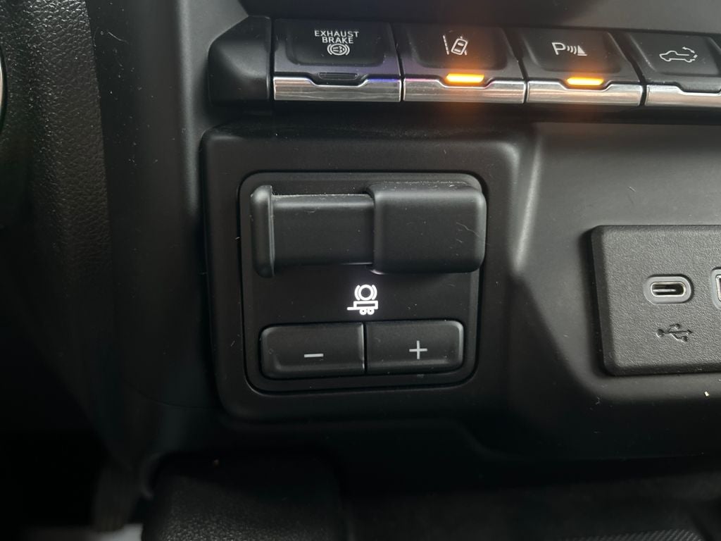 2022 Chevrolet Silverado 3500HD High Country