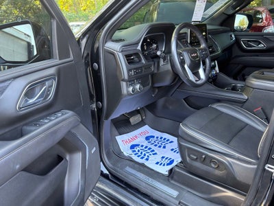 2023 GMC Yukon SLT