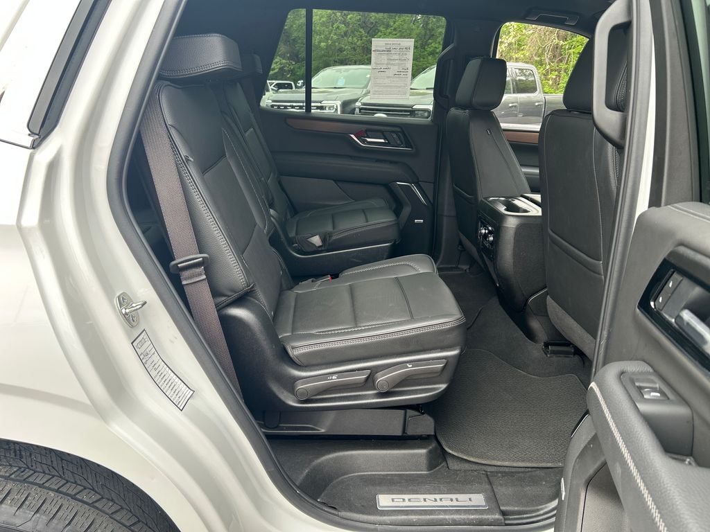 2025 GMC Yukon Denali