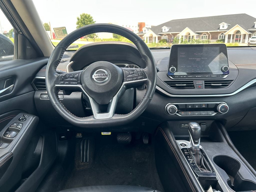 2022 Nissan Altima 2.5 SR