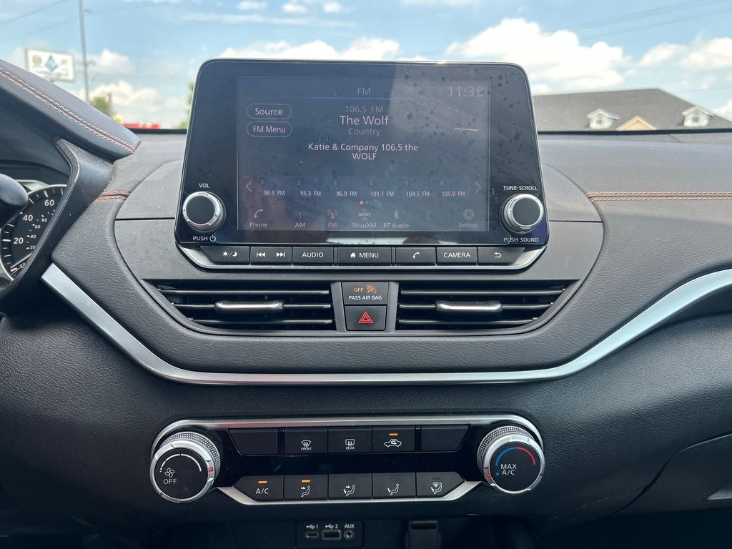 2022 Nissan Altima 2.5 SR