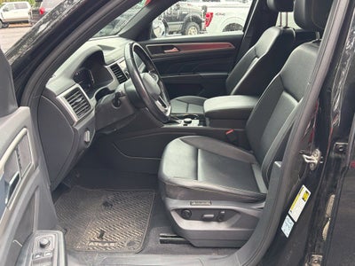 2020 Volkswagen Atlas Cross Sport 2.0T SEL 4Motion