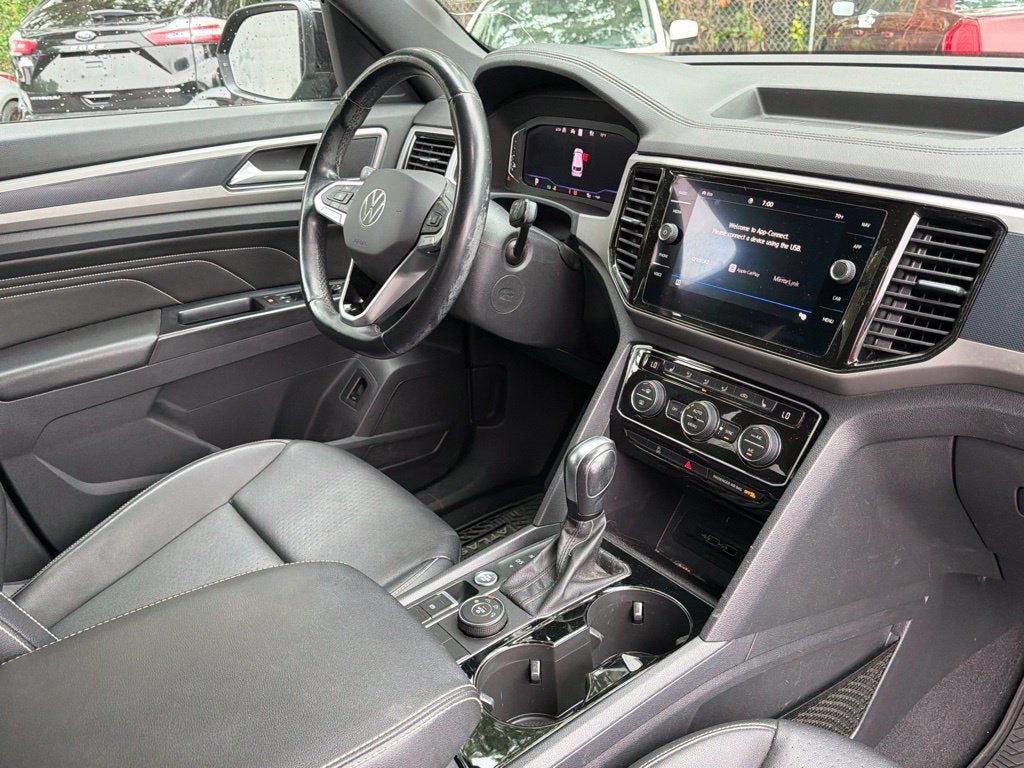 2020 Volkswagen Atlas Cross Sport 2.0T SEL 4Motion