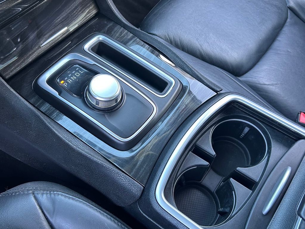 2015 Chrysler 300 Limited