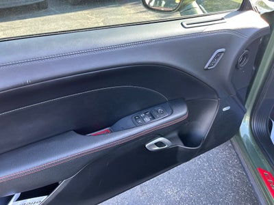 2023 Dodge Challenger R/T Shaker