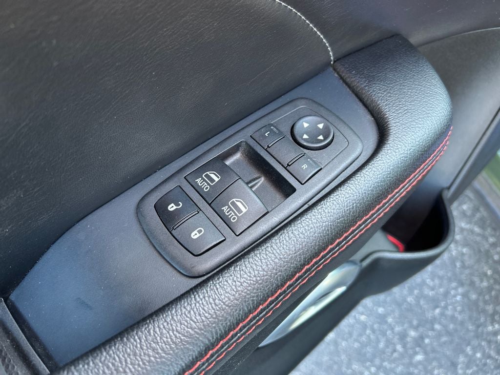 2023 Dodge Challenger R/T Shaker