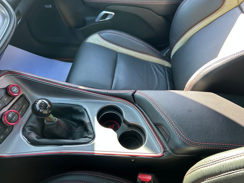 2023 Dodge Challenger R/T Shaker