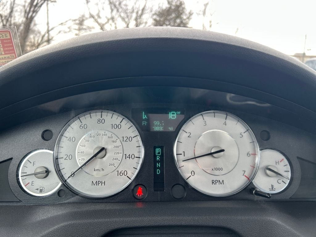 2010 Chrysler 300C Base