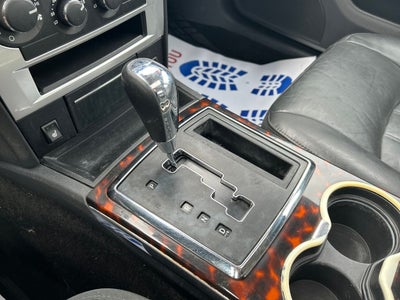 2010 Chrysler 300C Base