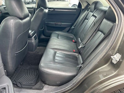 2010 Chrysler 300C Base