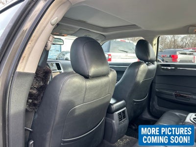 2010 Chrysler 300C Base