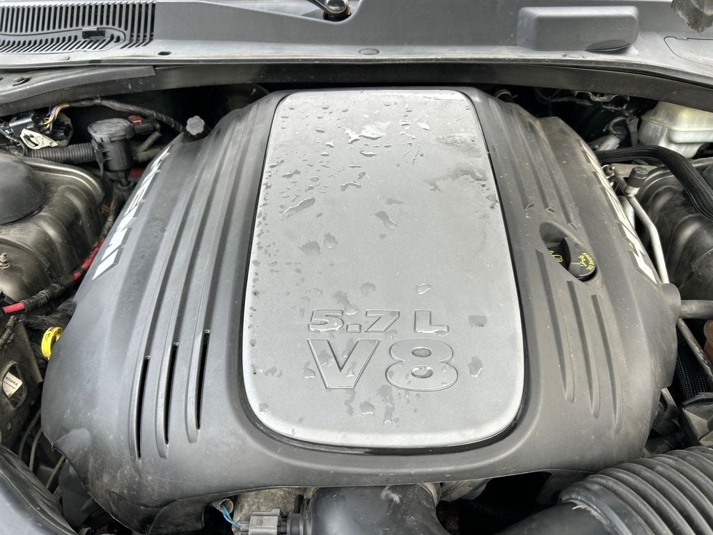 2010 Chrysler 300C Base