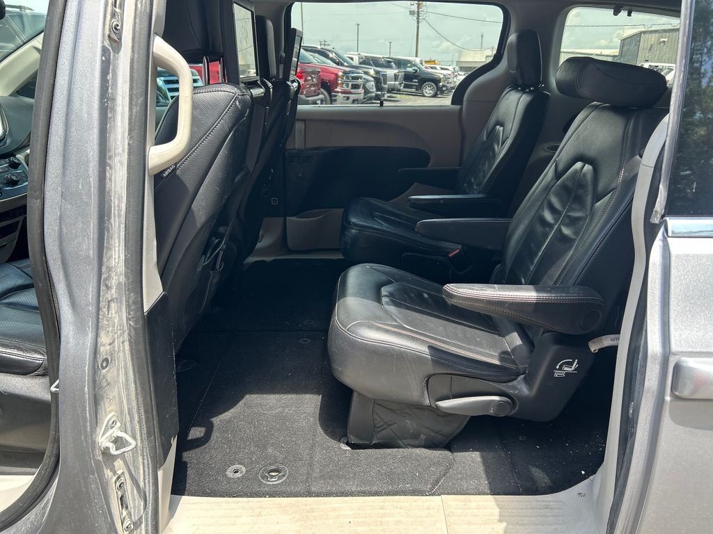 2017 Chrysler Pacifica Touring L Plus